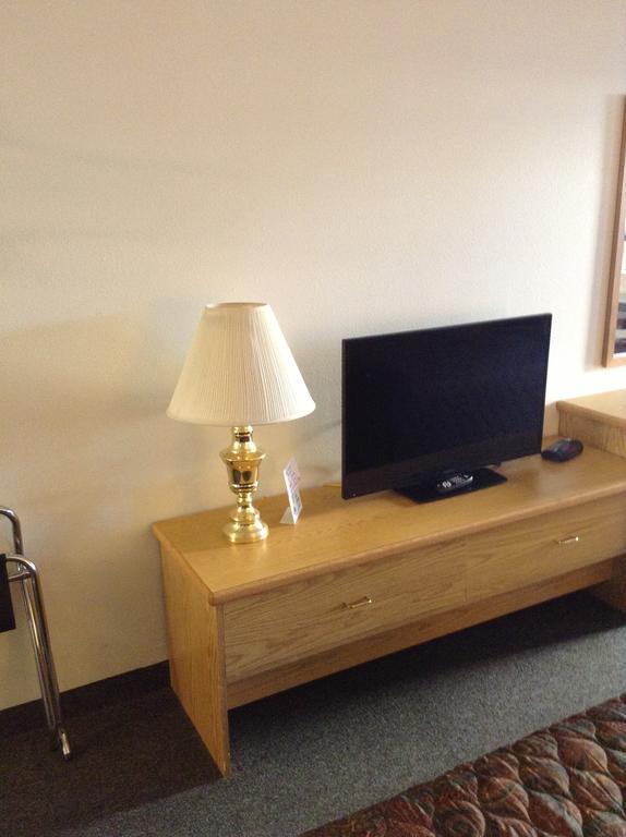 Coeur D' Alene Budget Saver Motel 코어 드얼린 객실 사진