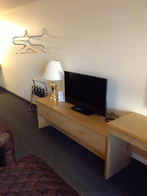 Coeur D' Alene Budget Saver Motel 코어 드얼린 객실 사진